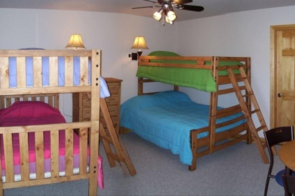 Photo of Bedroom in Pole Creek