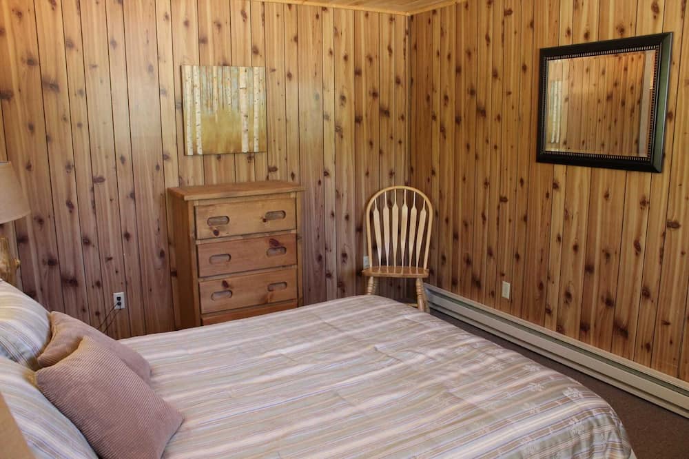 Photo of Bedroom in Lake City