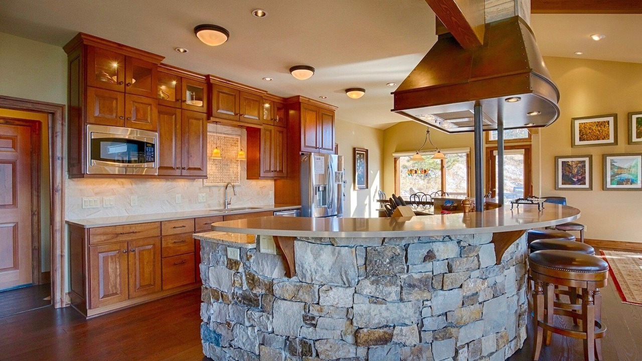 Photo of Kitchen in Windcliff Estates