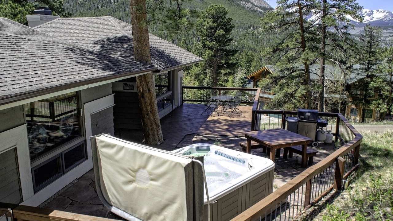 Photo of Patio Balcony in Windcliff Estates