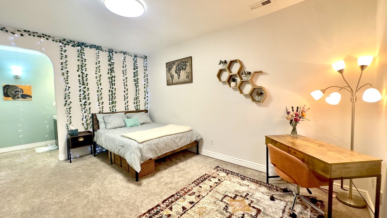 Photo of Bedroom in Monument