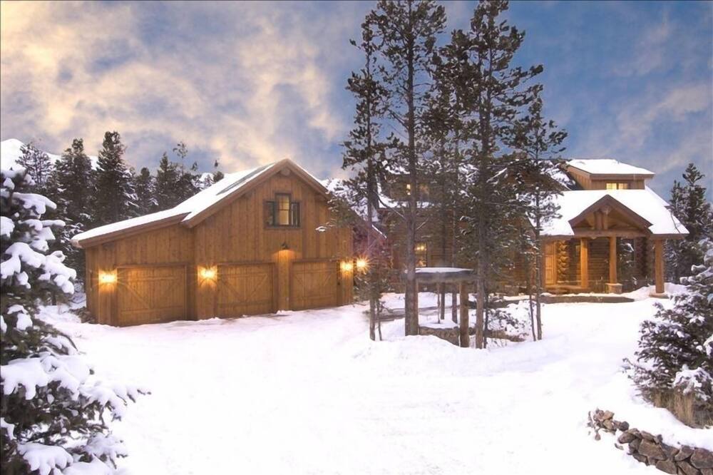Photo of Outdoor in Breckenridge Heights