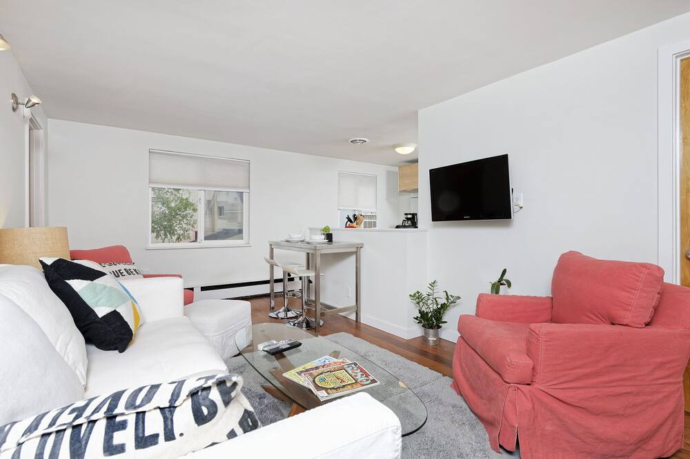 Photo of Livingroom in Highland