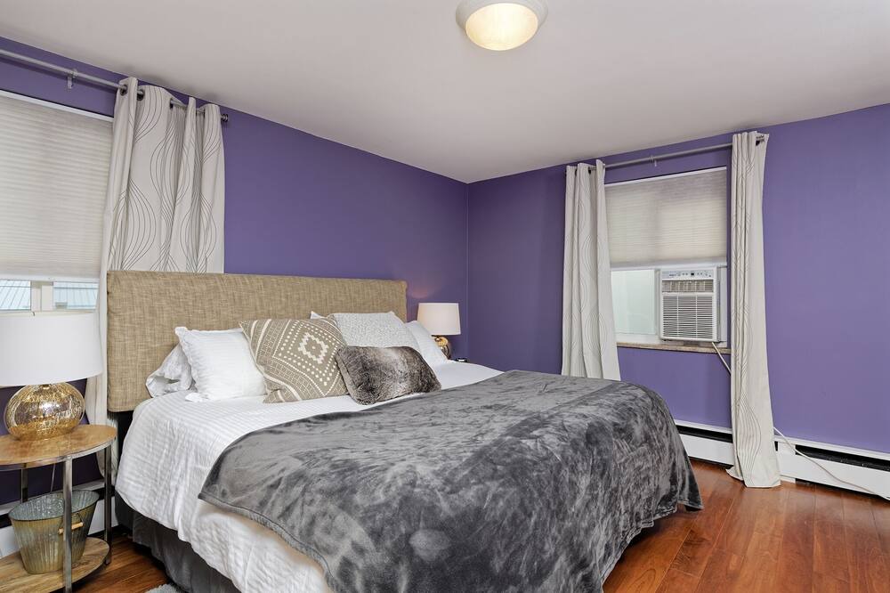 Photo of Bedroom in Highland