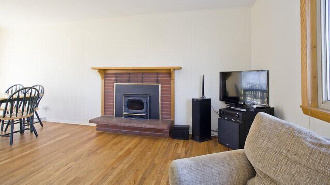 Photo of Livingroom in Martin Acres