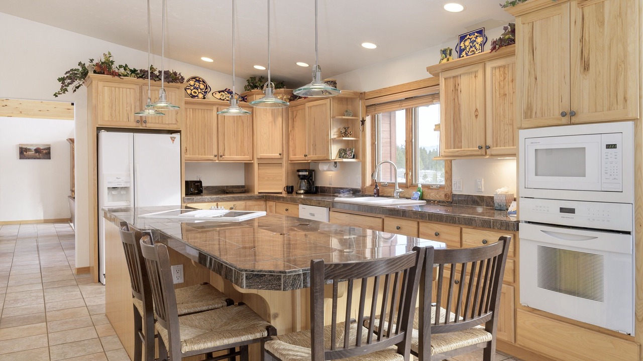 Photo of Kitchen in Pole Creek Meadows