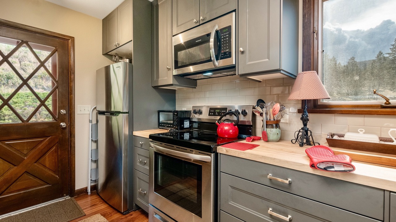 Photo of Kitchen in Windcliff Estates