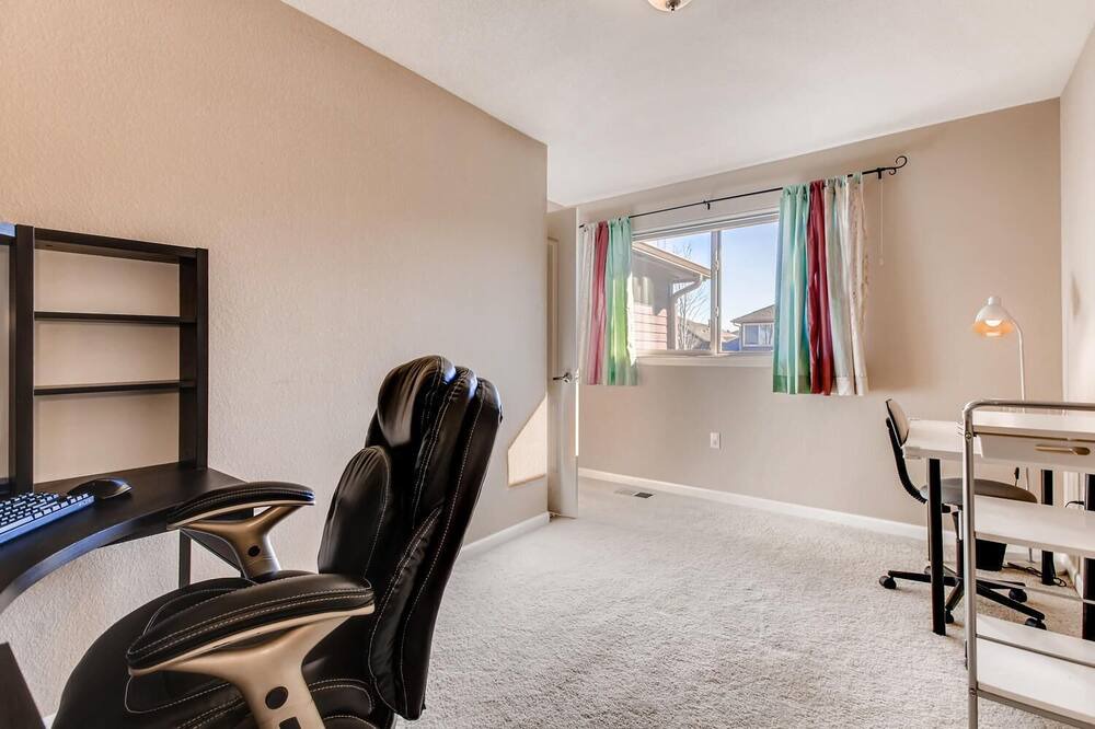 Photo of Livingroom in Highlands Ranch