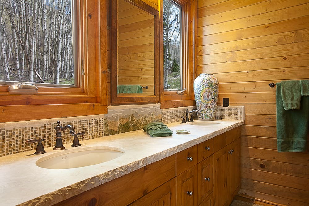 Photo of Bathroom in Carbondale