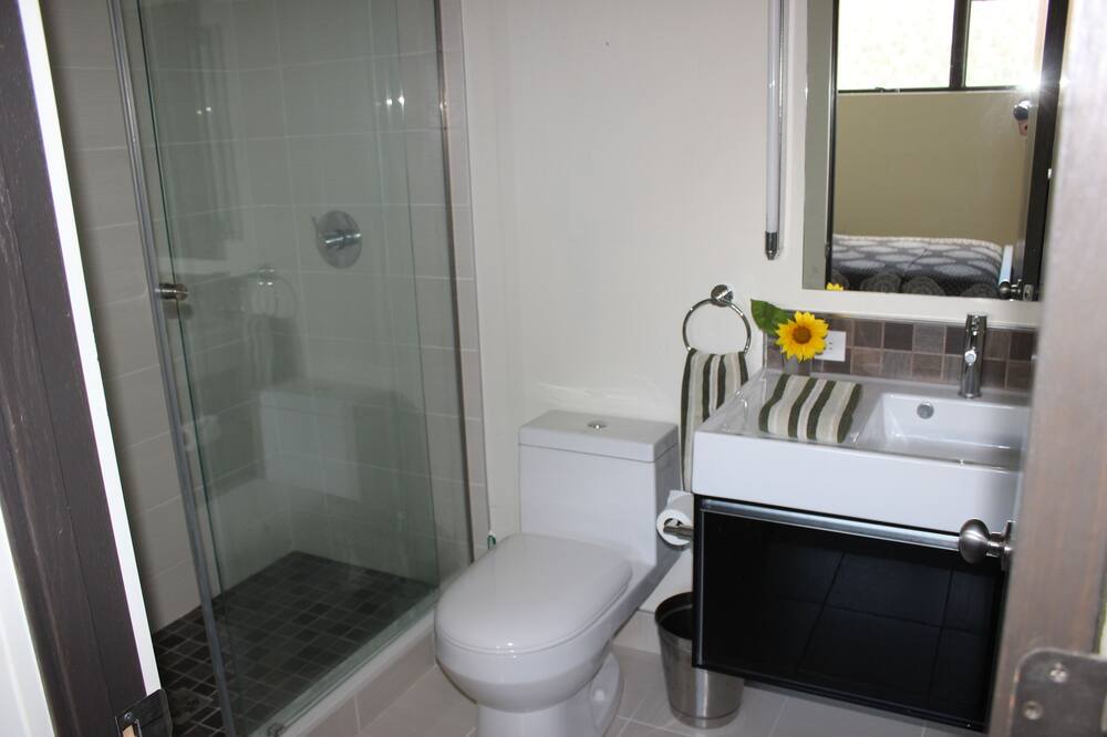 Photo of Bathroom in Dolores Lofts