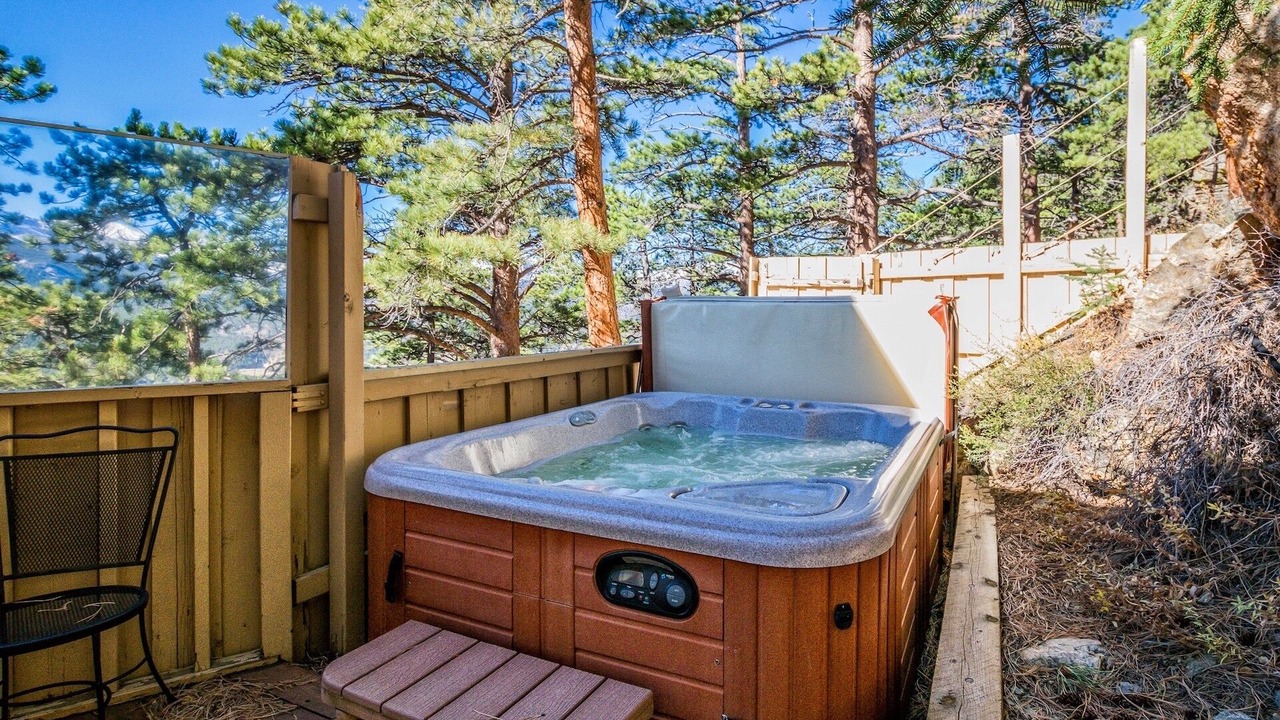 Photo of Outdoor in Windcliff Estates