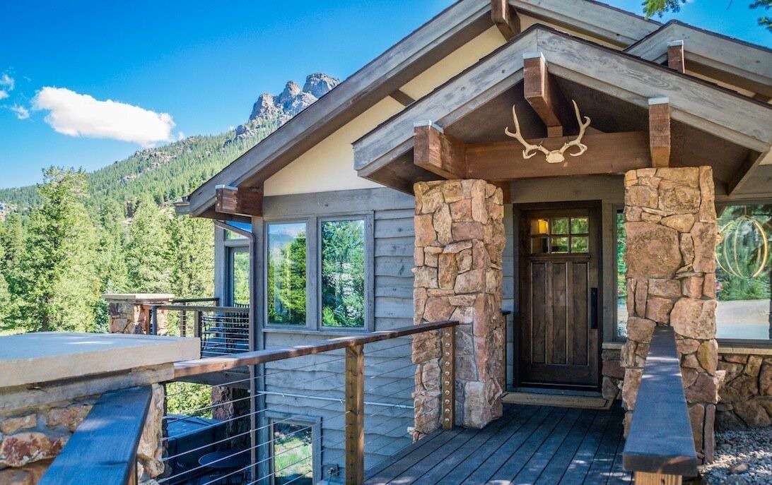 Photo of Outdoor in Windcliff Estates