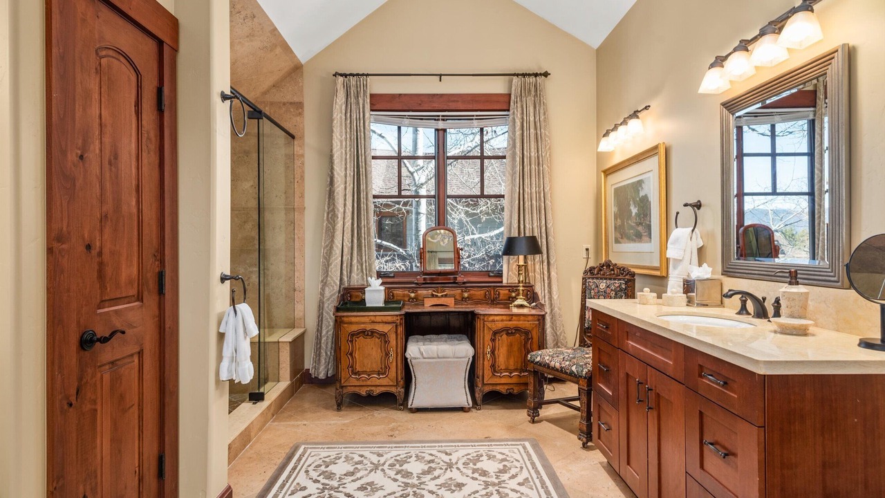 Photo of Bathroom in Carbondale