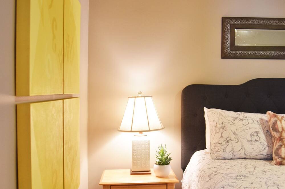 Photo of Bedroom in Old Town West