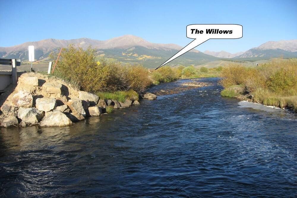 Photo of Others in Twin Lakes