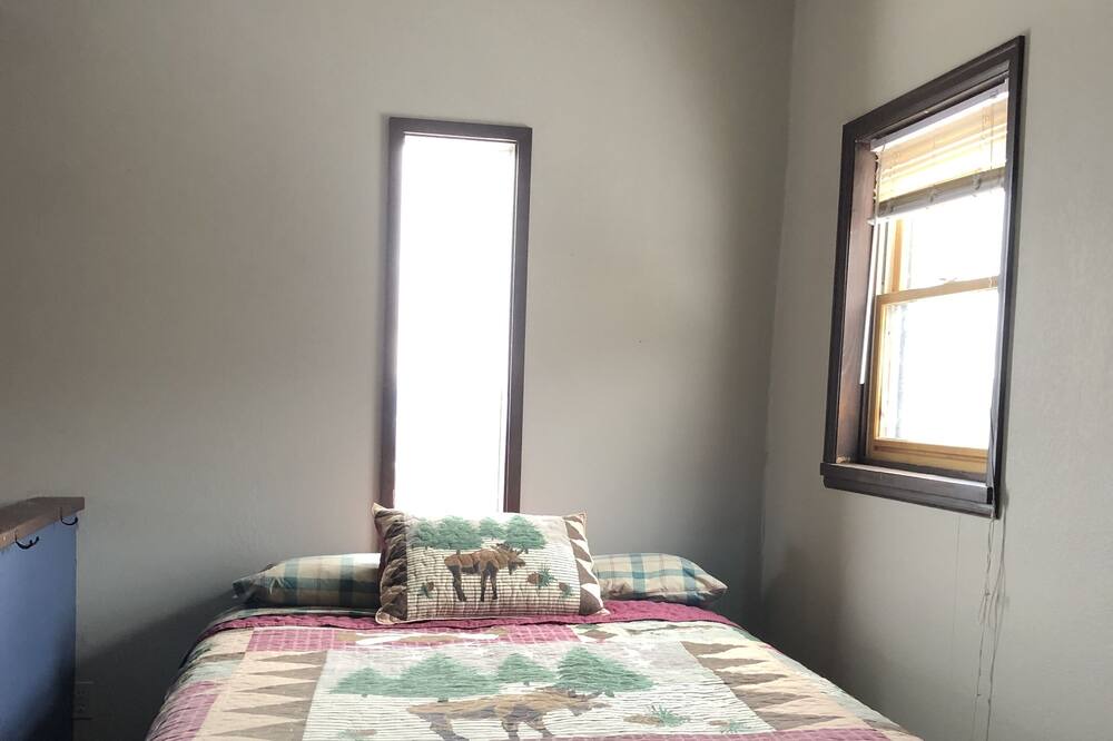 Photo of Bedroom in Mesa
