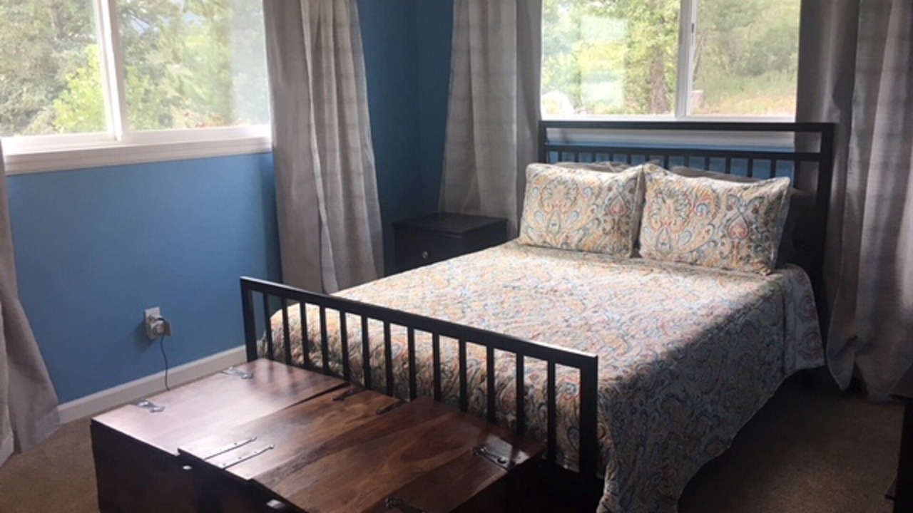 Photo of Bedroom in Monument