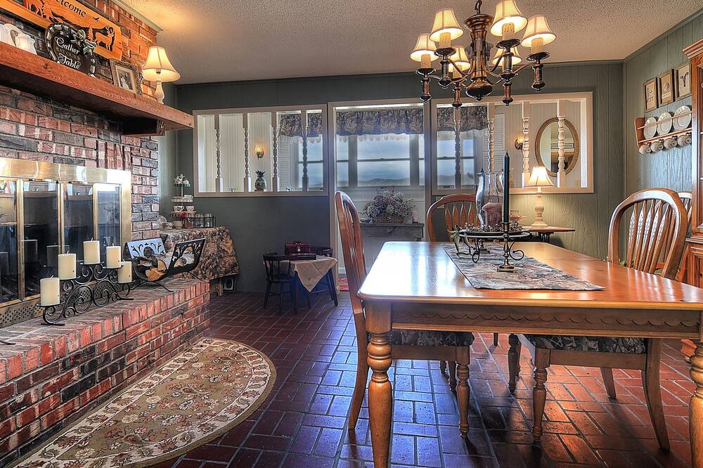Photo of Livingroom in Salida