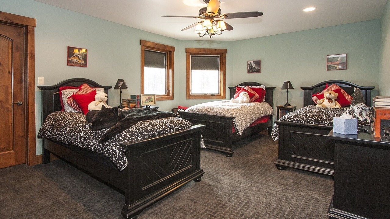 Photo of Livingroom in Purgatory