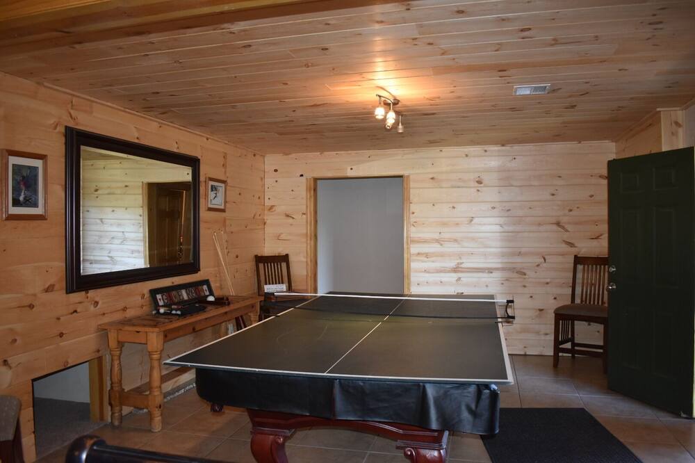 Photo of Bedroom in Twin Creek Village