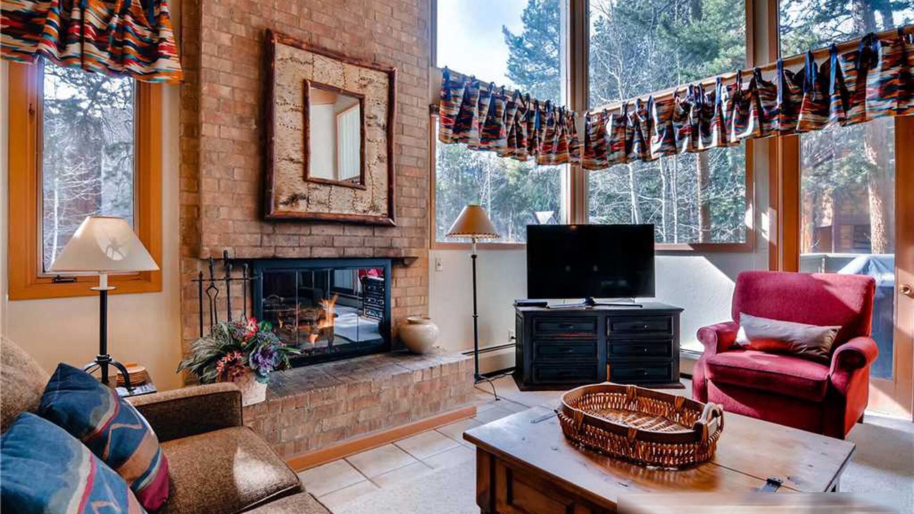 Photo of Livingroom in Warrior's Mark