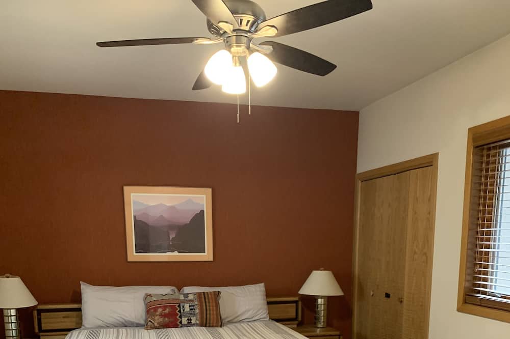 Photo of Bedroom in Purgatory