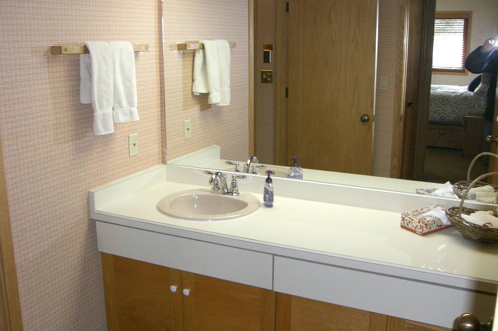 Photo of Bathroom in Purgatory