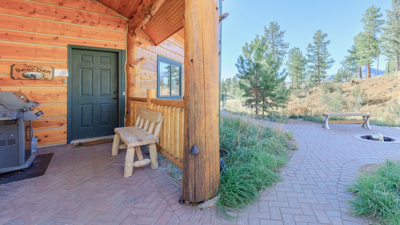 Photo of Patio Balcony in Woodland Park