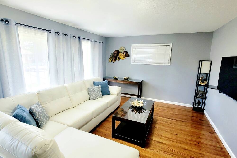 Photo of Livingroom in Northglenn