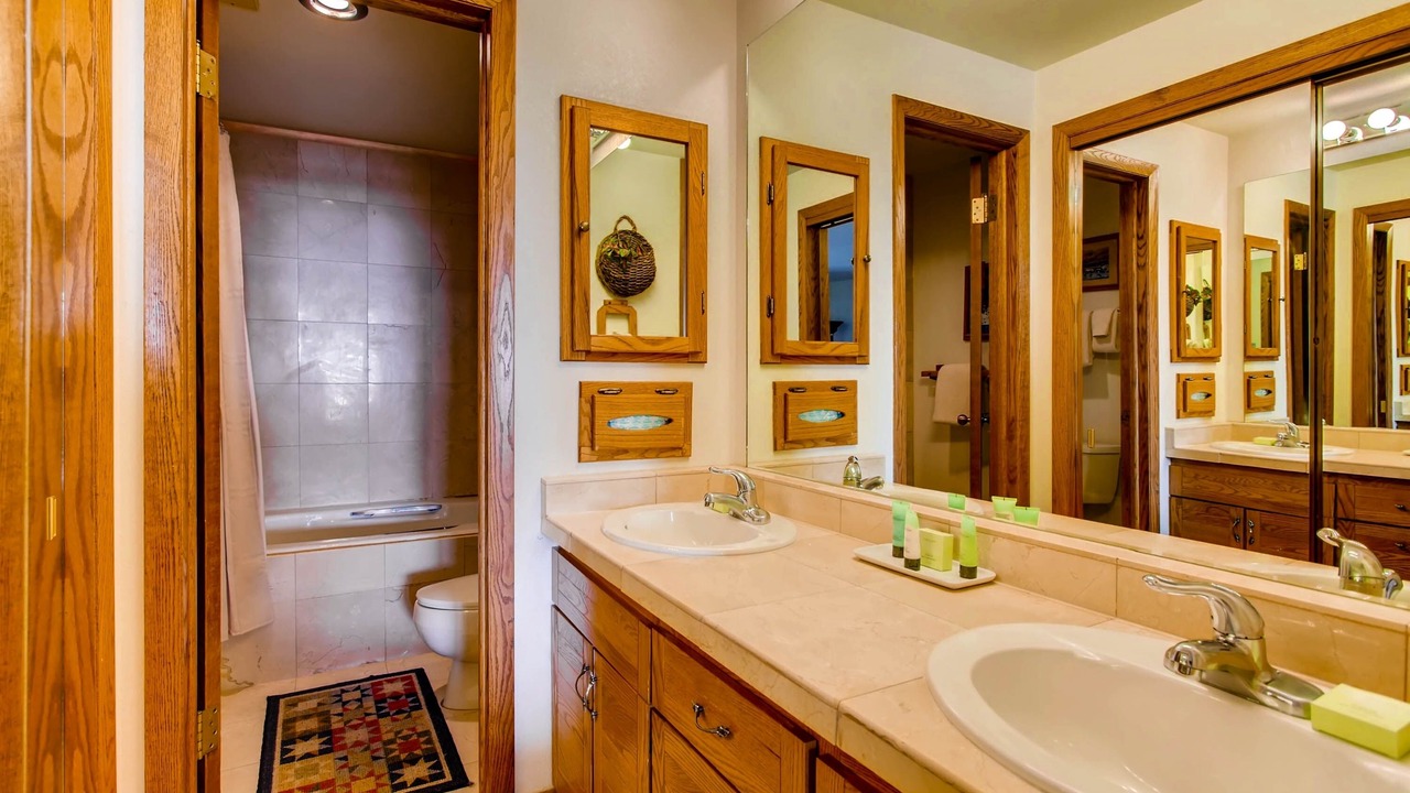 Photo of Bathroom in Crested Butte