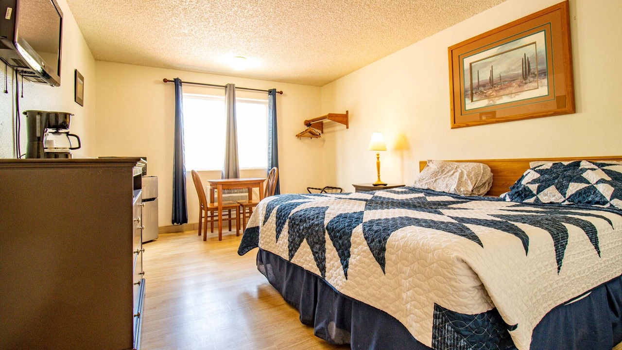 Photo of Bedroom in Manitou Springs