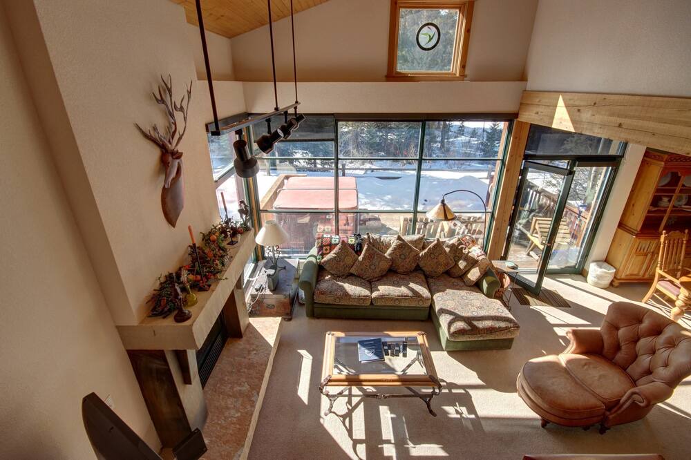Photo of Bedroom in Keystone
