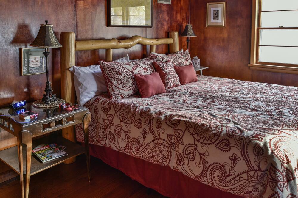 Photo of Bedroom in Salida