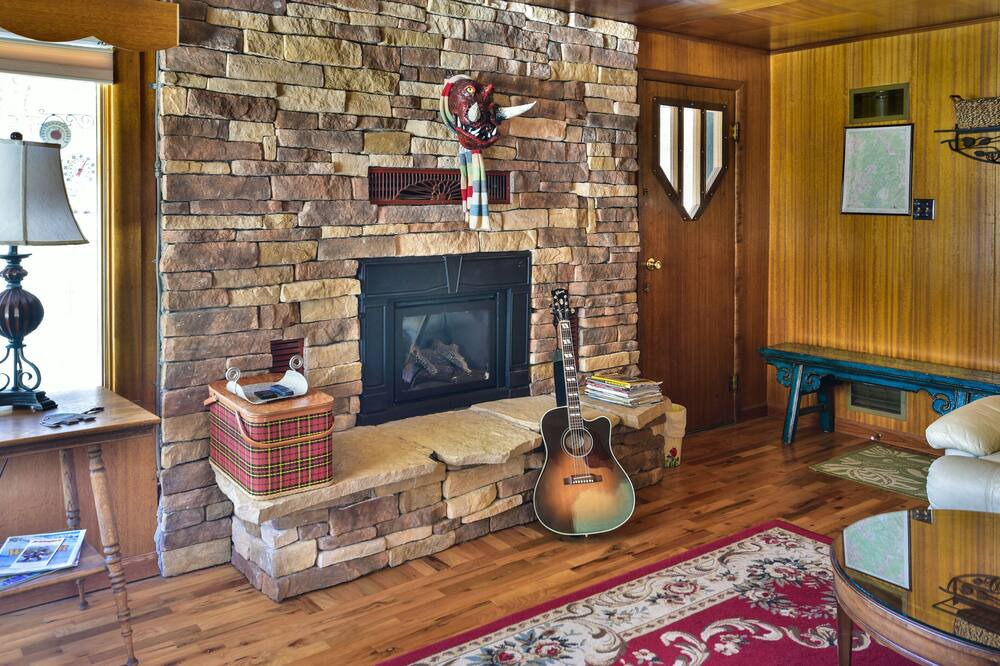 Photo of Livingroom in Salida