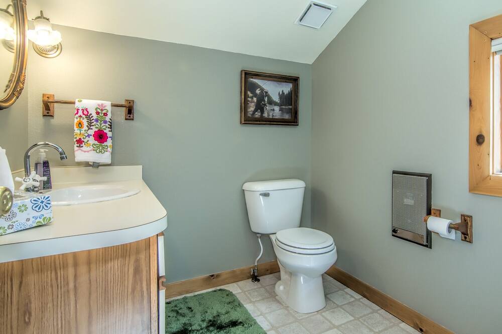 Photo of Bathroom in Nathrop