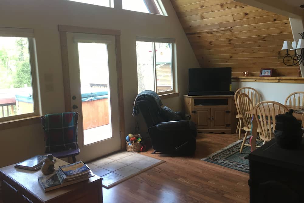 Photo of Bedroom in Columbine Lake