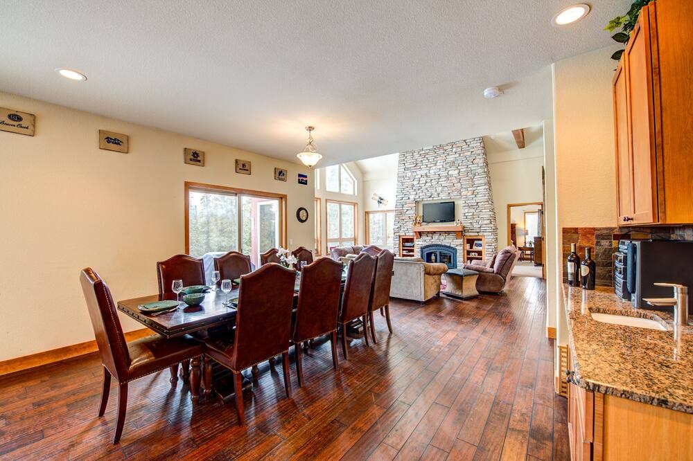Photo of Bedroom in Quandary Village