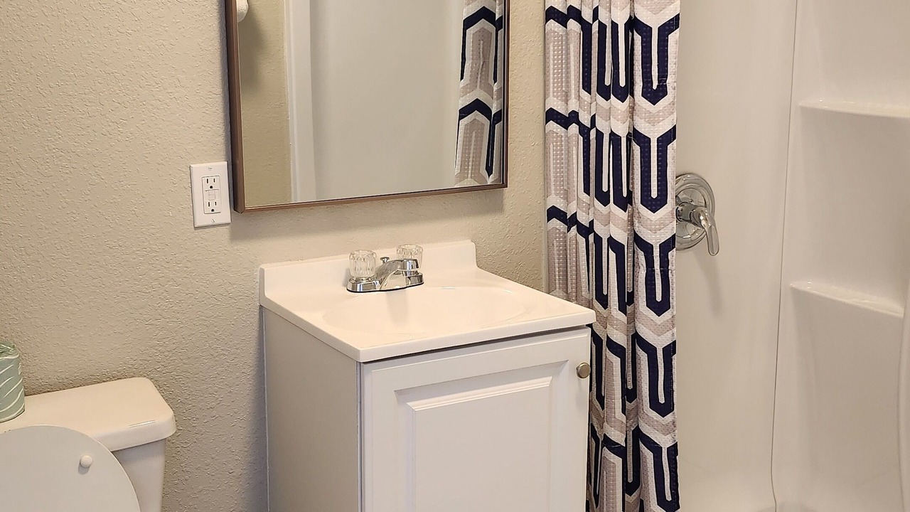 Photo of Bathroom in Lamar