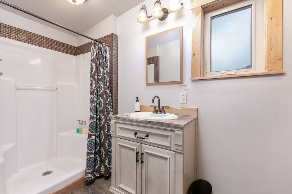 Photo of Bathroom in East Boulder