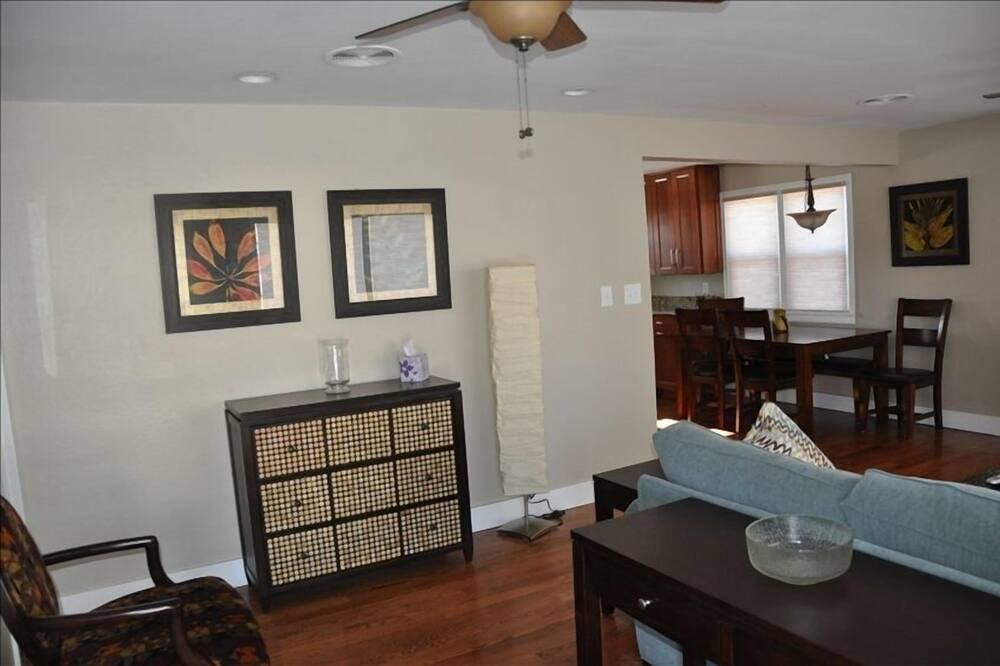 Photo of Bedroom in Baseline Sub