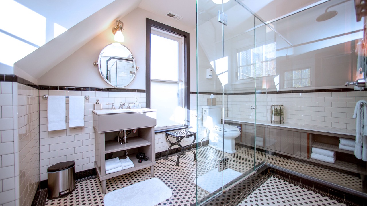 Photo of Bathroom in Green Mountain Falls