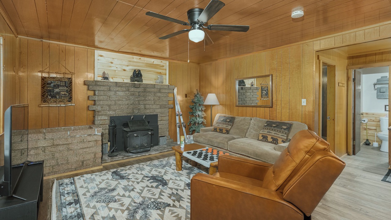 Photo of Livingroom in Bayfield