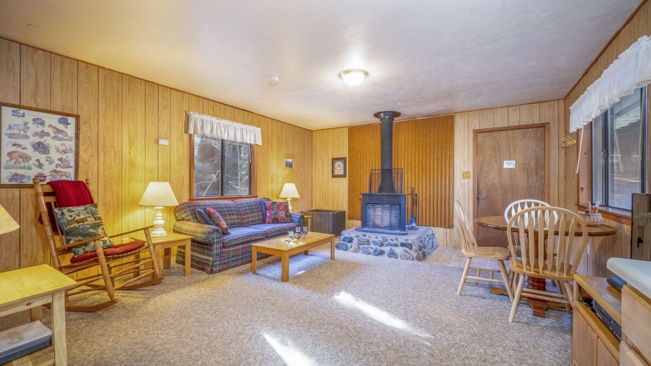 Photo of Livingroom in Bayfield