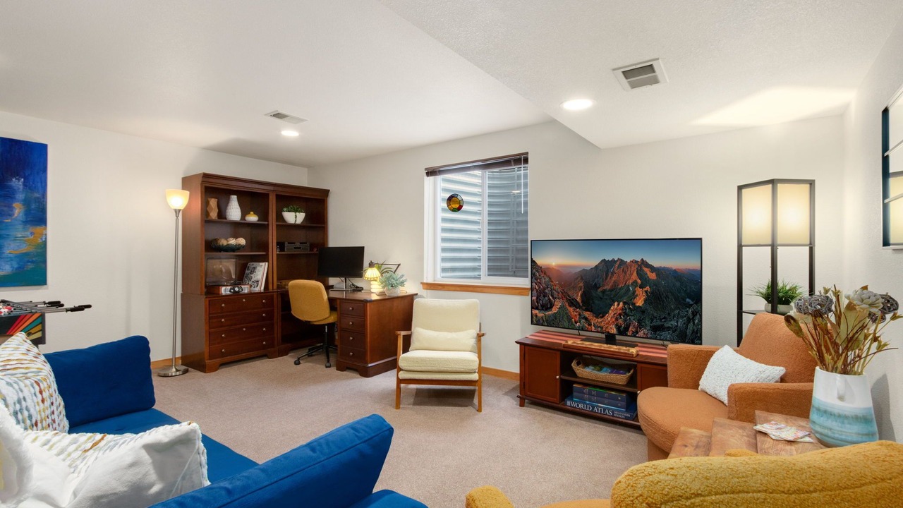 Photo of Livingroom in Rigden Farm