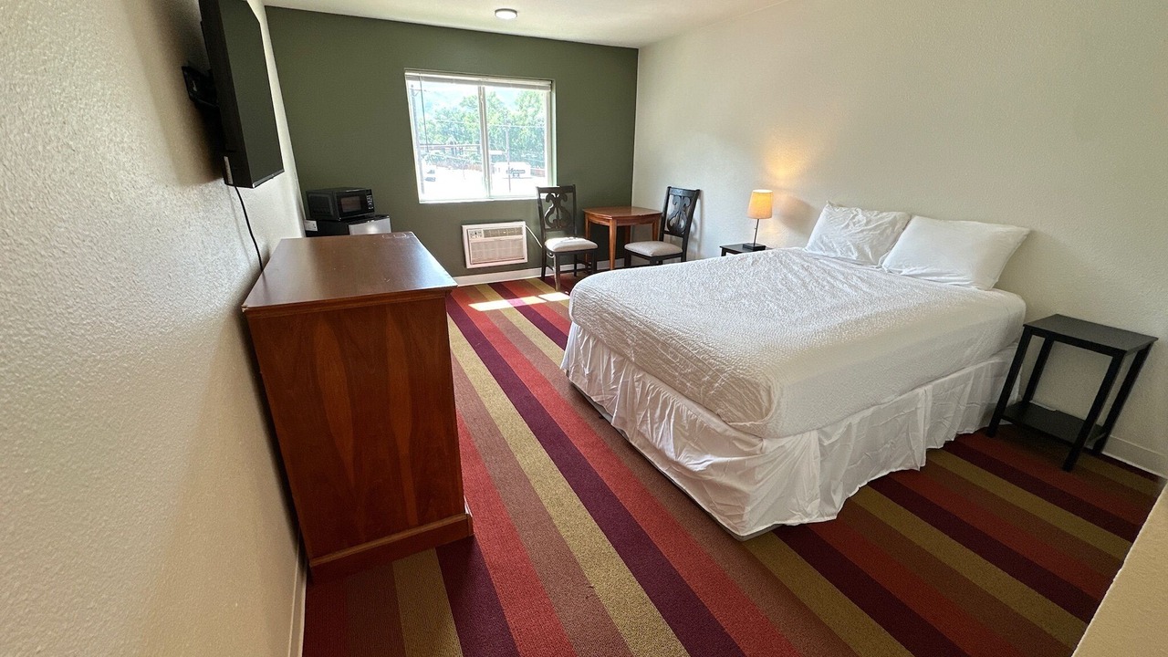 Photo of Bedroom in Manitou Springs
