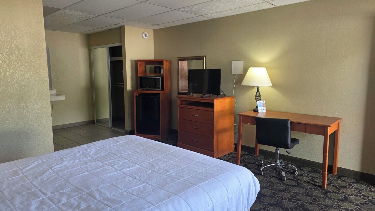 Photo of Bedroom in Montrose