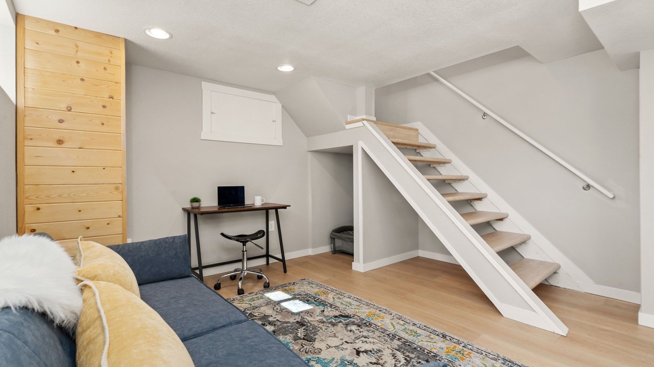 Photo of Livingroom in University Park