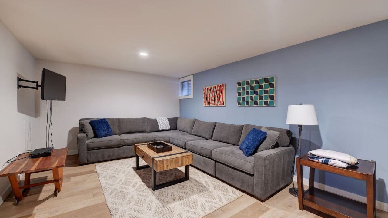 Photo of Livingroom in Green Meadows