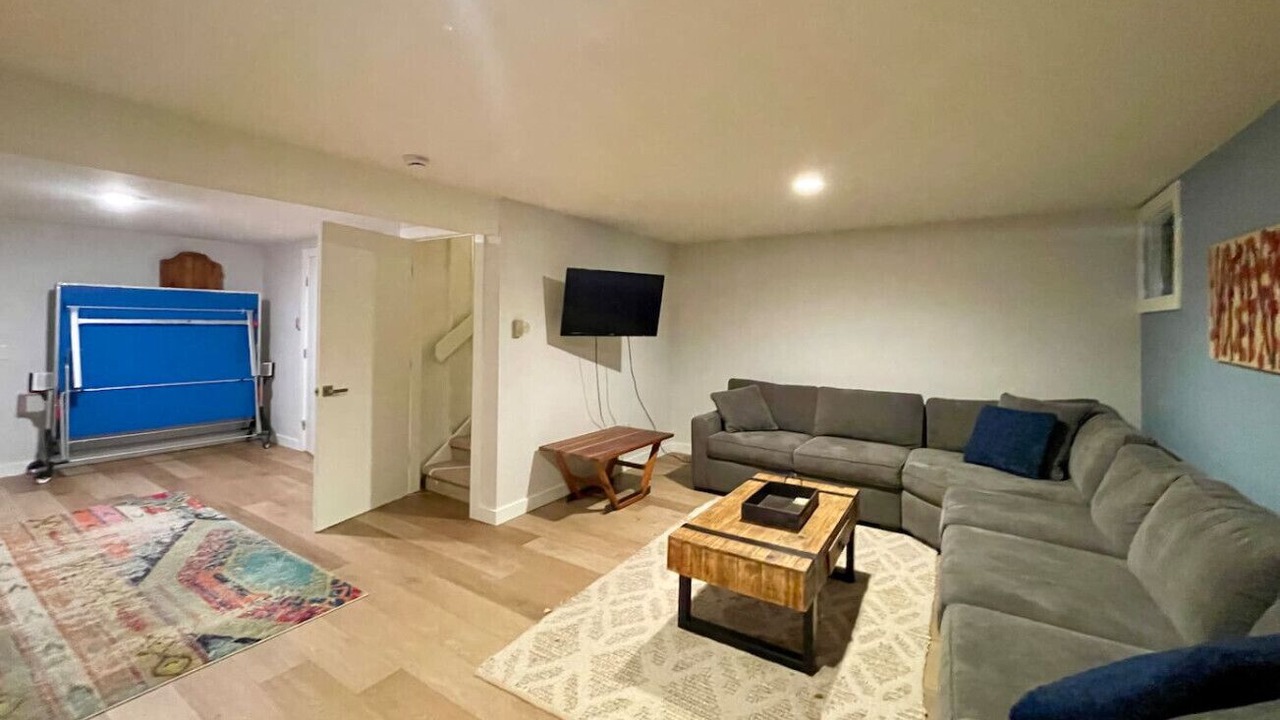 Photo of Livingroom in Green Meadows