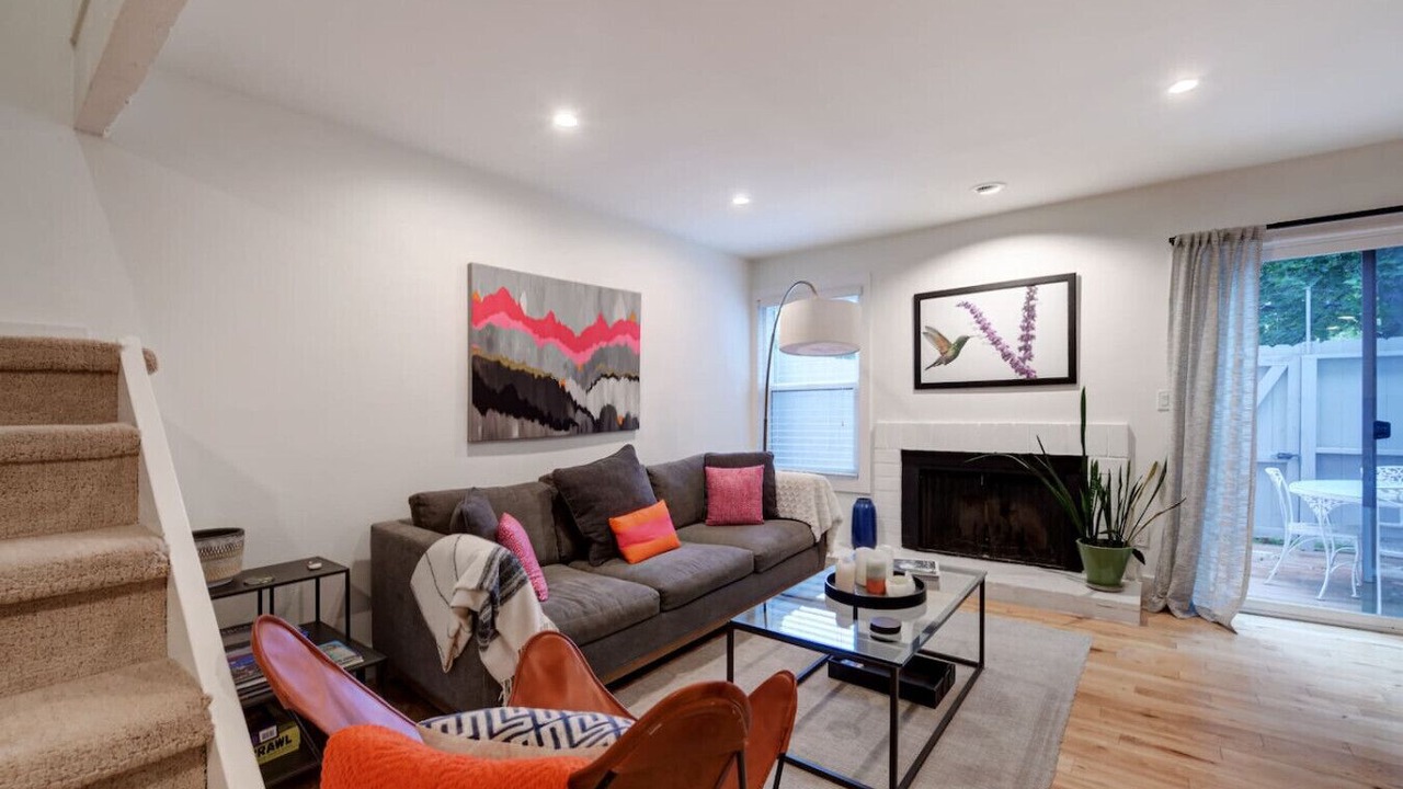 Photo of Livingroom in Green Meadows